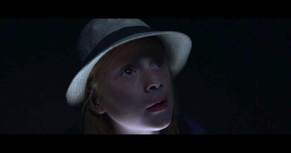 ZIEN still 42